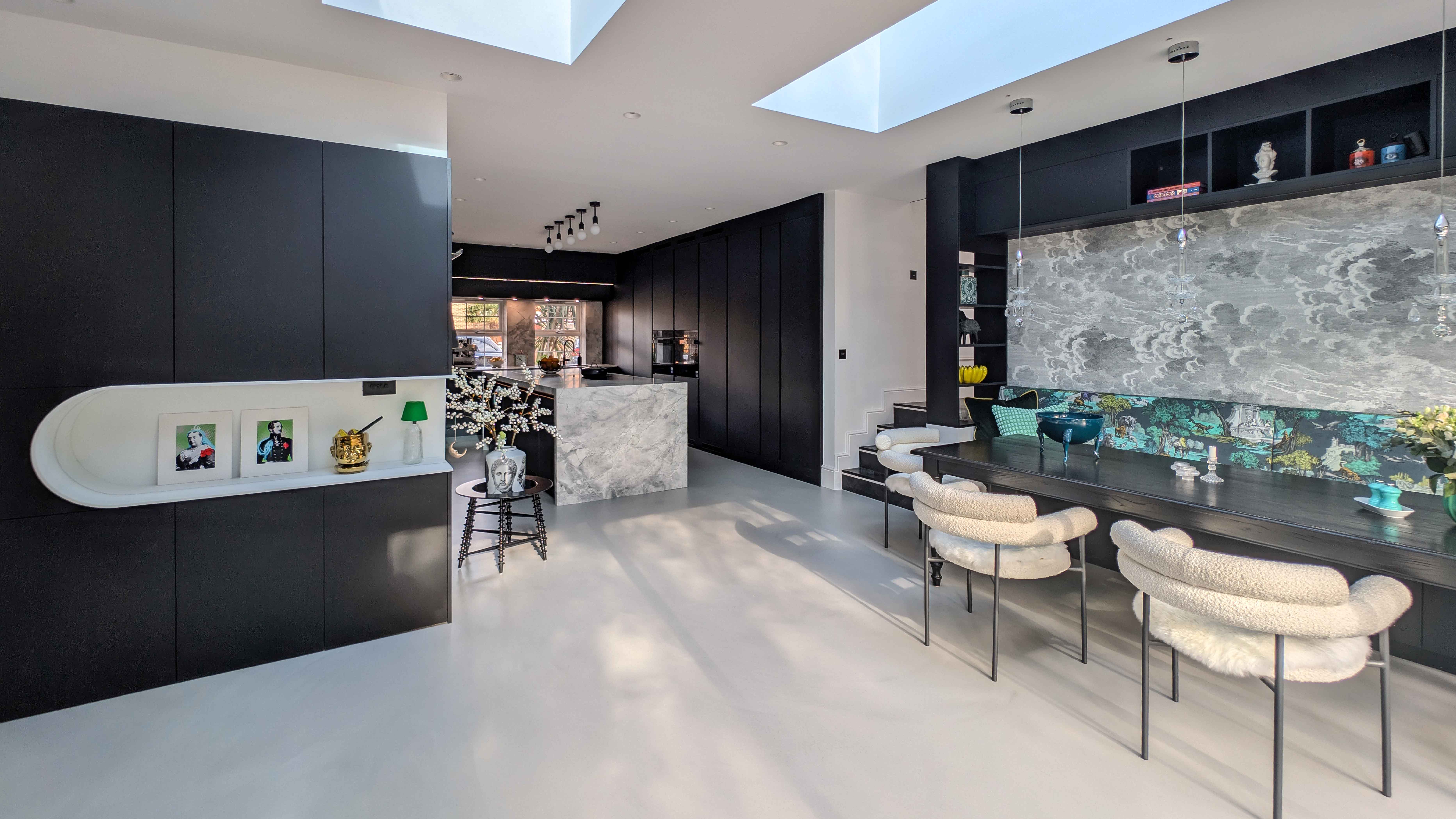 Black Supermatt & Frosted Teal Kitchen in Repton Park